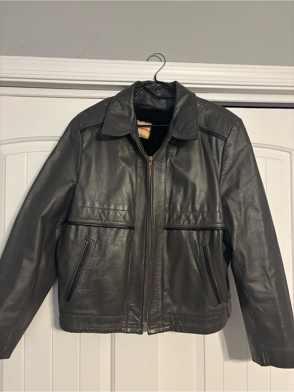 Oleg Cassini Men's Dark Gray Leather Bomber Jacket